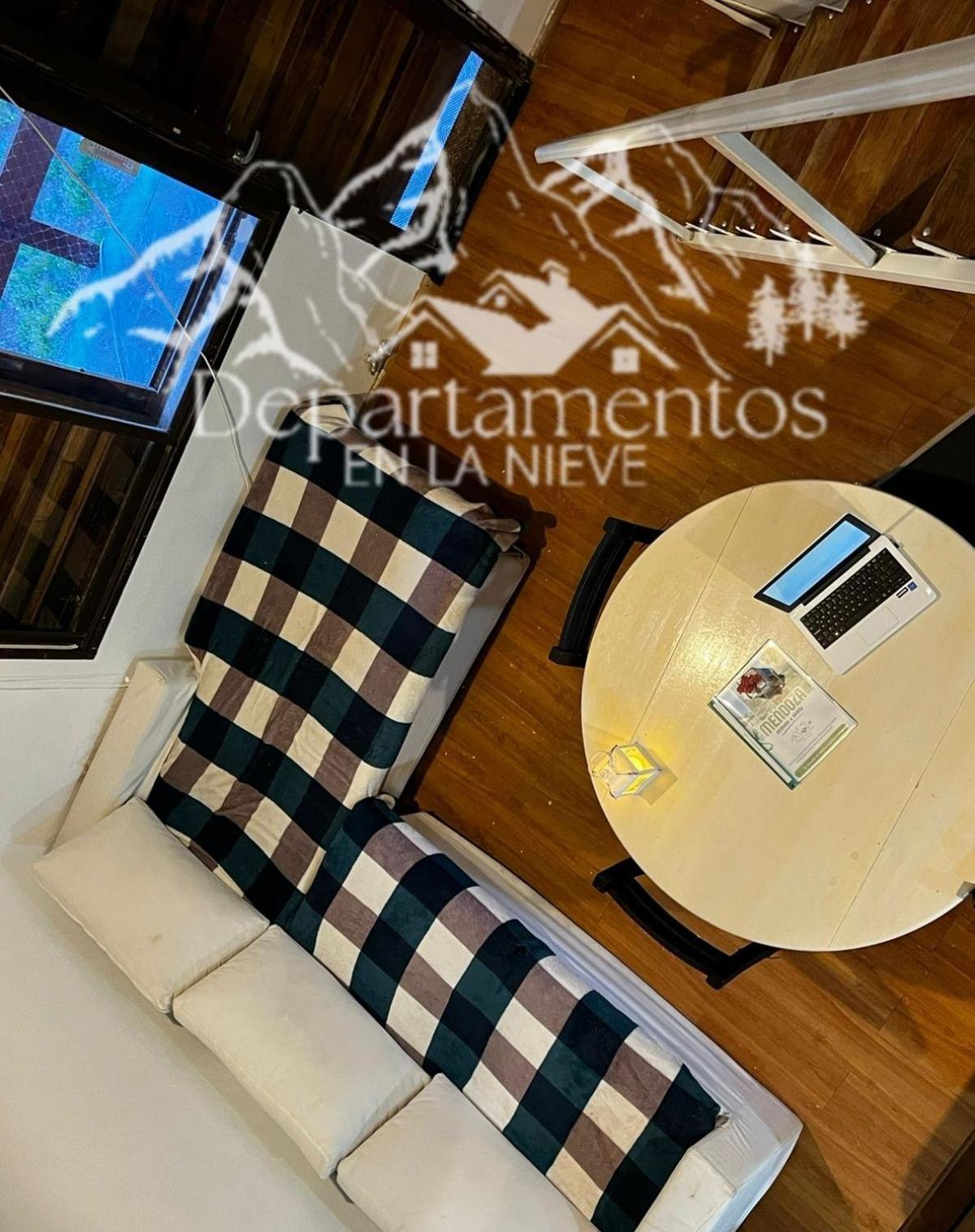 לוס פניטנטס Hermoso Departamento Frente A Las Montanas מראה חיצוני תמונה